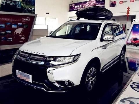 买汉兰达不如看它，同为日系7座SUV，20万不到，先优惠4万