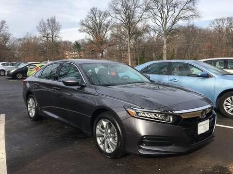 第十代雅阁售价仅16万起 性价比远超凯美瑞