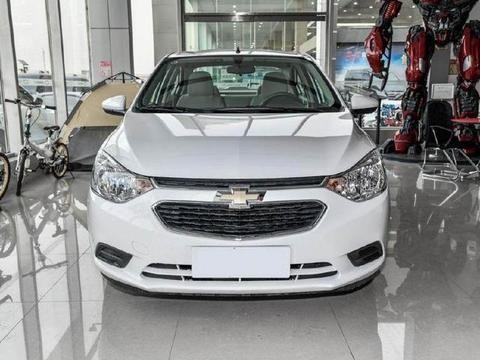 虽然低配仅1.3发动机，但售价却比威驰便宜，颜值也不差