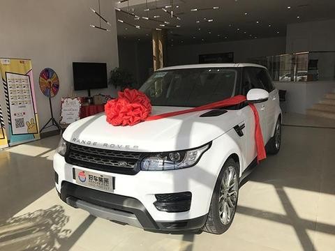 路虎揽胜运动提车记, 车主: 75万的价格吸引了我！