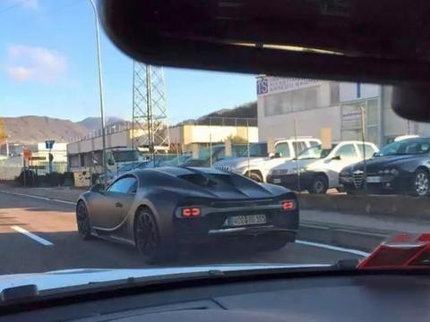 新一代布加迪Chiron 现真身！