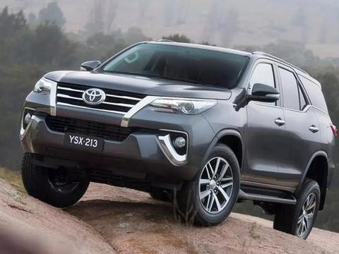 丰田又一款硬派SUV亮相，比普拉多更霸气，只售24万！