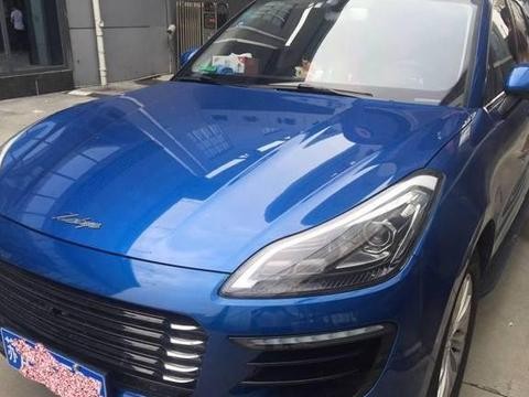 曾经一天就卖出2W辆, 外观甩途观几条街, 现在狂降价至8万卖不动