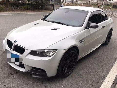 小伙78万买来二手宝马M3, 打开引擎盖后, 不懂车的媳妇却！