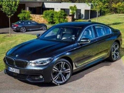 全新宝马五系来势汹汹，吓坏了奔驰奥迪！