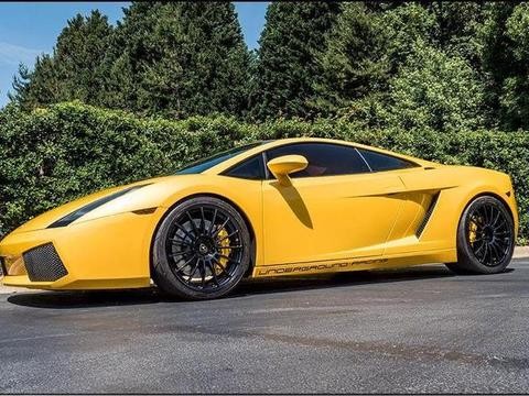 经由Underground Racing操刀后这辆Gallardo获得了重生极致动力