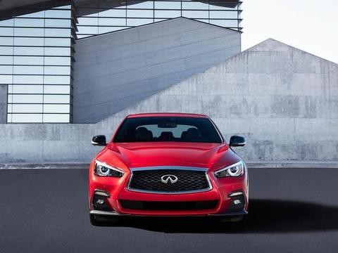 30万元就能落地的豪华品牌运动中型车