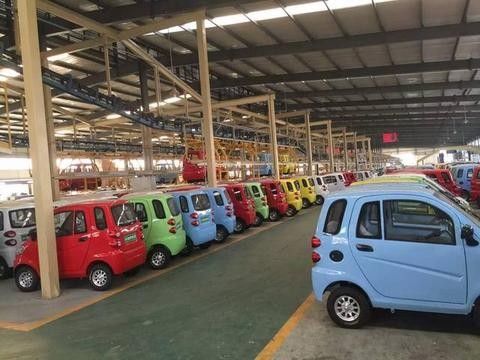 5万配ESP+天窗, 这款国产车一年卖20万台, 让老年代步车怎么活?