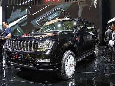 一汽耗资百亿打造出国产豪华SUV, 颜值不输路虎, 比普拉多还霸气