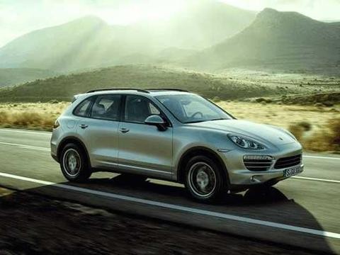 号称小号卡宴，全新途锐登场，新增2.0T发动机预计40万起