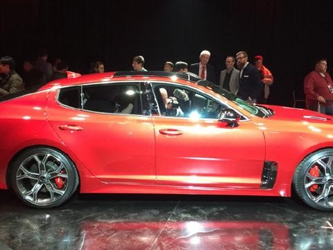 韩系小“玛莎拉蒂”进口车只需20万，更是完爆宝马3系！