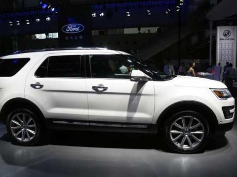 车长超5米整车纯进口, 比Q7便宜30万, 号称普拉多的终结者