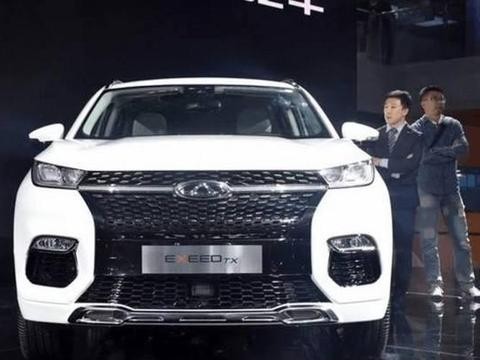 街头偶遇奇瑞——EXEED TX手动低配，1.5T+6MT，标配ACC！