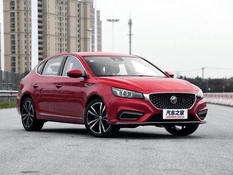 全新名爵6停车时车窗突然爆裂 网友的评论道出真相!！