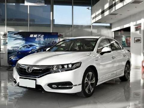 本田思铂睿性能车，25万出头，现配2.0L百公里还能破9秒