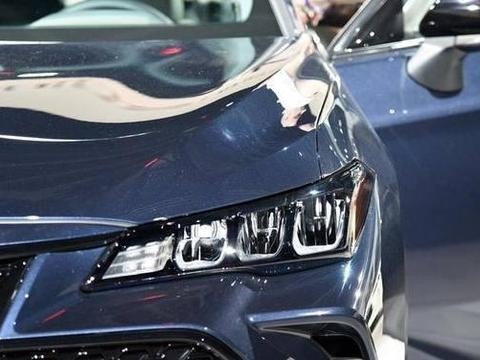 首次入华, 外观比雷克萨斯漂亮, 比凯美瑞更高级, 吊打迈腾！