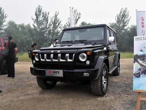 为数不多的自主硬派越野车 这款车也很强悍