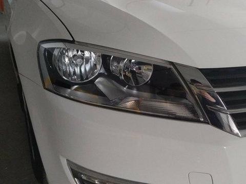 大众-朗行 2013款 1.6L 自动舒适型, 空间宽敞, 尤其是后备箱