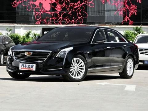 2.0T发动机，配8速变速箱，配置丰富，豪华车不输BBA