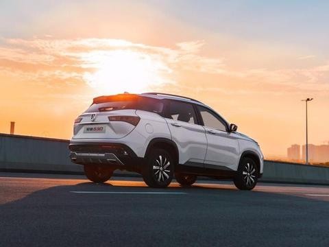 宝骏530，通用“GM”原厂发动机，让你感受一下跑车的感觉