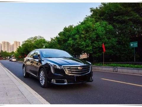 兄弟都劝我买奥迪A4L，不随大流提了这款车，媳妇夸我没选错！