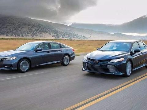 全新雅阁亮相, 混动家轿之争, 完胜凯美瑞!！