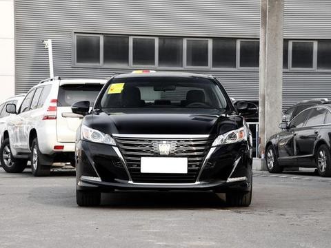 昔日奥迪A6劲敌，轴距近3米，成功人的标配，如今跌至23万没人买