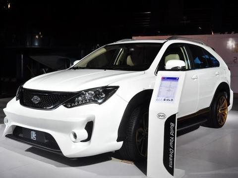 动力媲美级别SUV，卖的比奔驰GLC还贵，堪称国产绝版小钢炮！