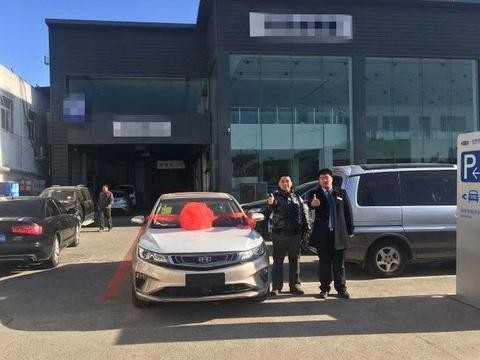 11万提2018款吉利帝豪GL，外观逼格不输20万合资车