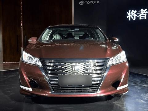 18款丰田皇冠全面开售, 取消2.5L V6版, 26万起攻击奥迪A6