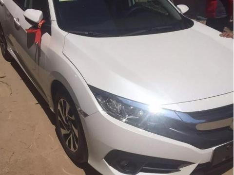 农村弟弟说看过思域之后，其他车型就再也不入眼了！