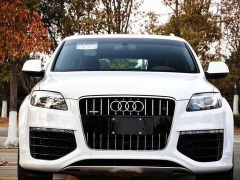 “真是一点都不显老，还是那么好看”说的是老奥迪Q7