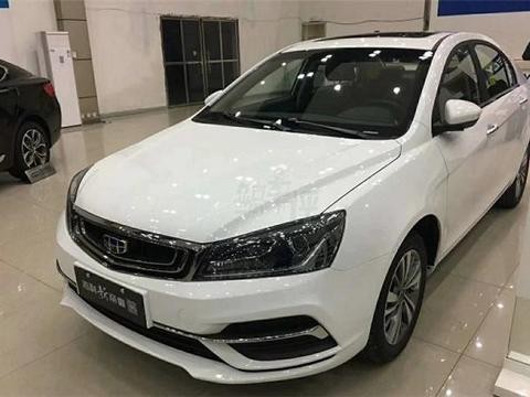 全新吉利帝豪到店实拍，全液晶仪表提高档次，8万还买啥飞度？