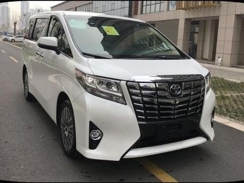 这“面包车”太豪华：吸顶电视+独立空调，卖这价买的人傻钱多？