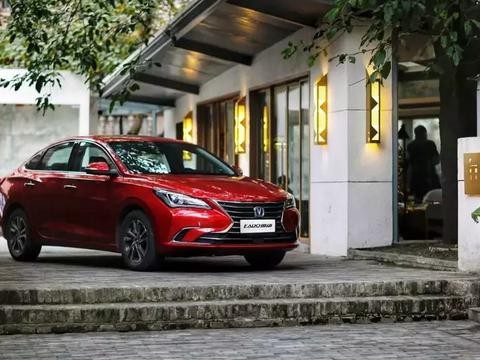 经过6年积淀, 第二代逸动要来个怎样的大变身?！