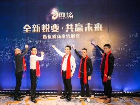 宝马停大街随便挑，1000块钱就可以开走，可车主脸都丢尽了！