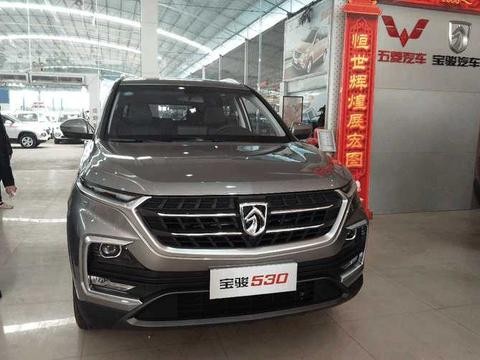 宝骏530真车到店, 外观内饰比哈弗H6好看太多, 又一爆款车型来了