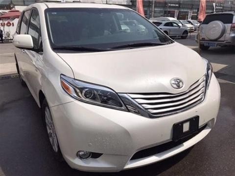 丰田塞纳商务 17款 现车 天津港价格优惠