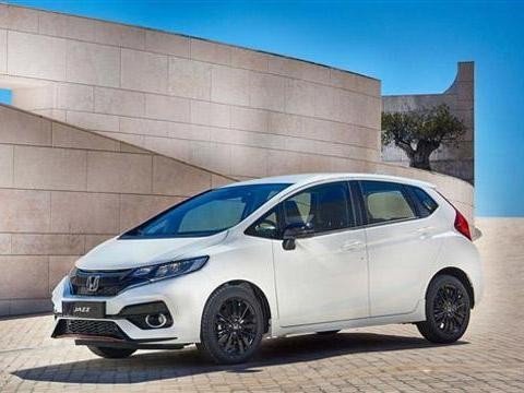 2018款本田飞度热辣来袭 1.5L+无级变速改动较大！