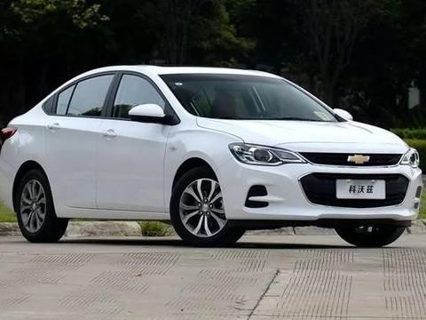 还买什么捷达桑塔纳，不如看看它，更大更耐看更划算!！