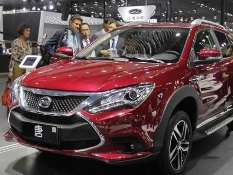 比亚迪唐价格与图片 搭载2.0T涡轮增压发动机和双电动机