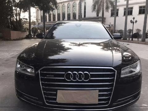 这车远看200万 近看200万, 内饰就值100万, 最终却只卖28万?