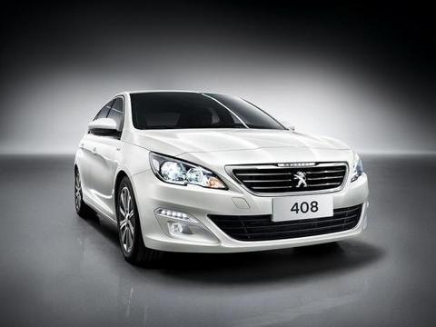 改款半个月销量增2倍，12万跟风买速腾风险小，但买它才是真品味