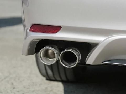 换代最成功的B级车, 从月销196到上市订单3万, 油耗4.1L不买雅阁