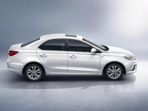 造型、配置升级！新款荣威360正式上市