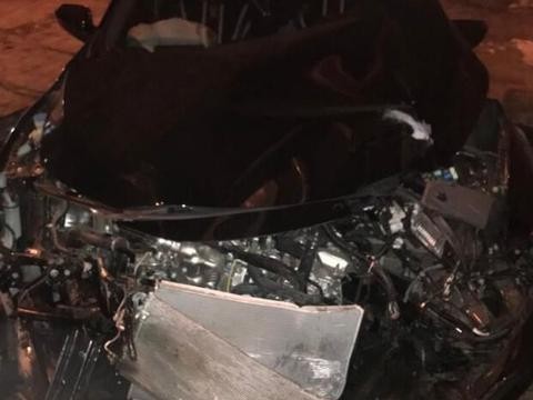 贷款买的思域开130失控成这样能修好吗