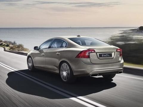 2018款沃尔沃S60L上市，外观颜值高或售27万