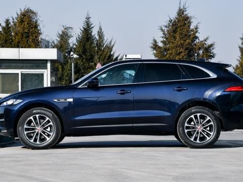 外形完胜卡宴！沃德十佳发动机，比老款便宜11万，还买什么普拉多