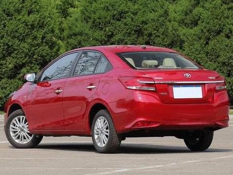 全系标配ESP，省油耐造好开胜飞度，同样是合资，不到7万元