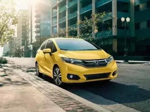 新款飞度来了，外形帅出新境界，只卖7万多，这下帝豪尴尬了